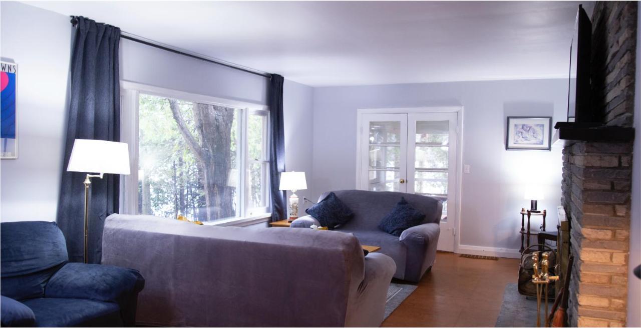 Miners' Bay Lodge Minden ภายนอก รูปภาพ