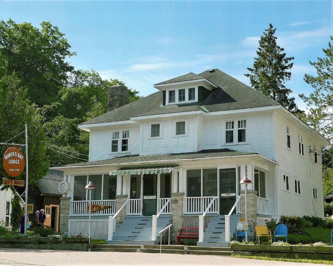 Miners' Bay Lodge Minden ภายนอก รูปภาพ