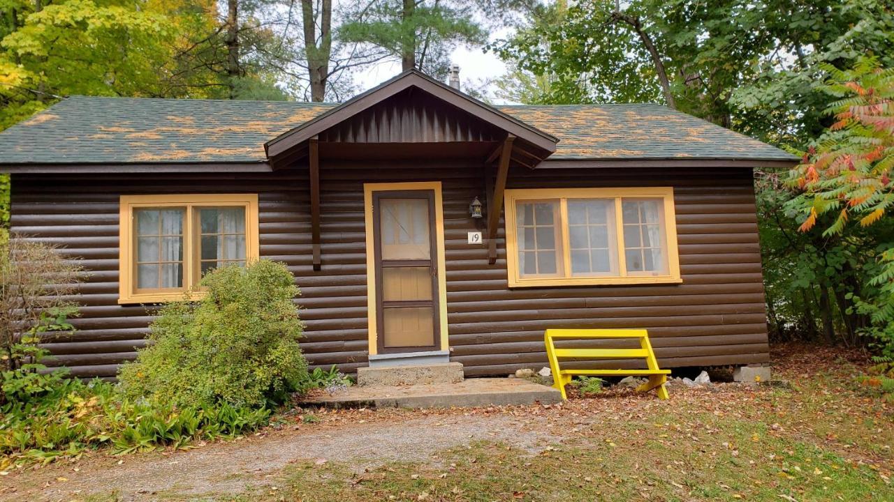 Miners' Bay Lodge Minden ภายนอก รูปภาพ