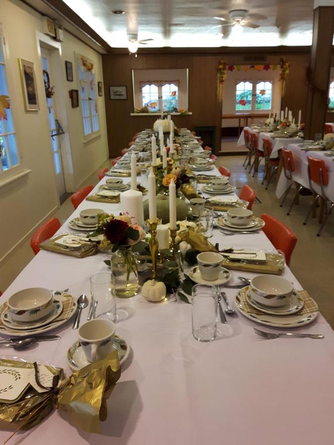 Miners' Bay Lodge Minden ภายนอก รูปภาพ